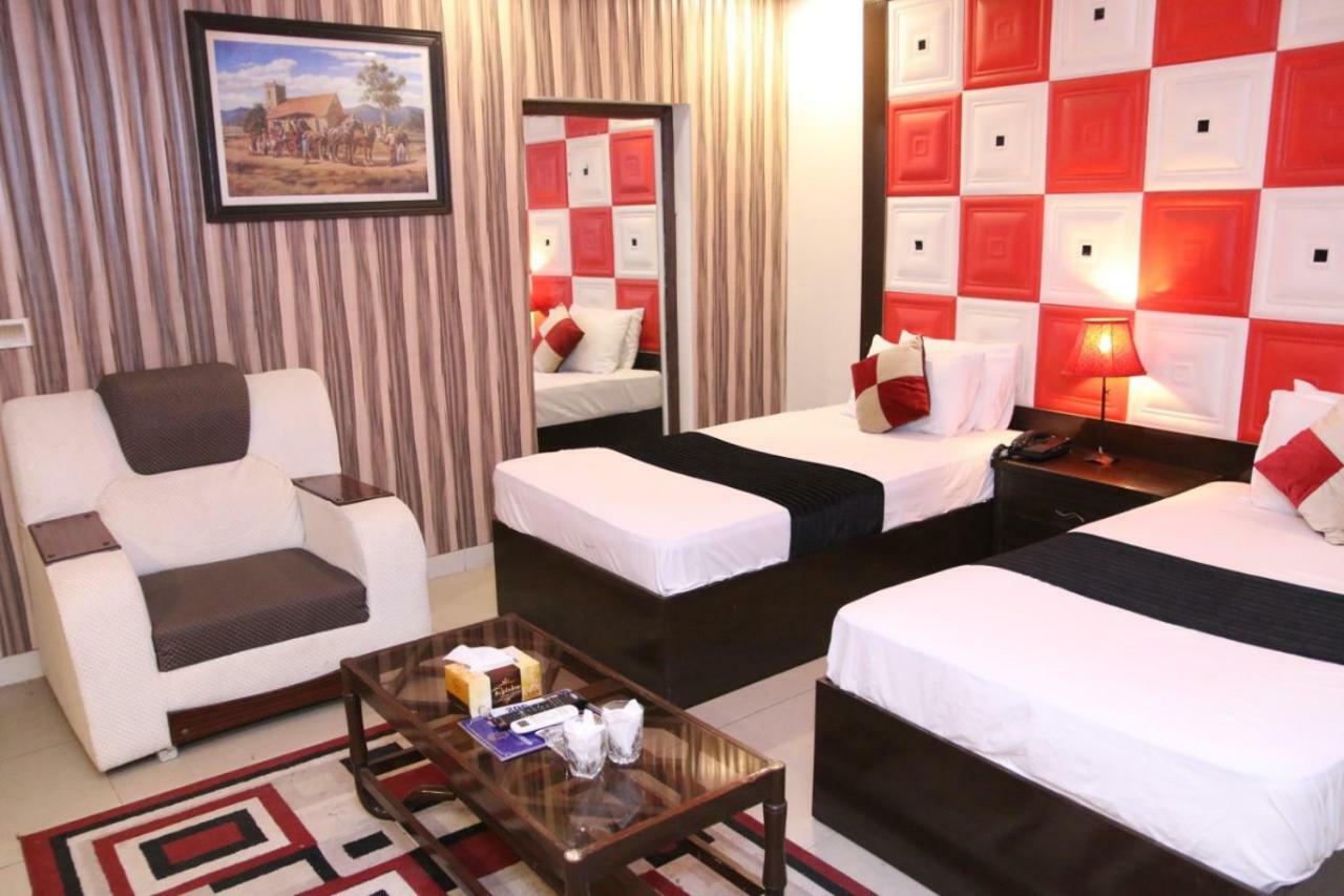 Gulberg Continental Hotel Лахор Экстерьер фото