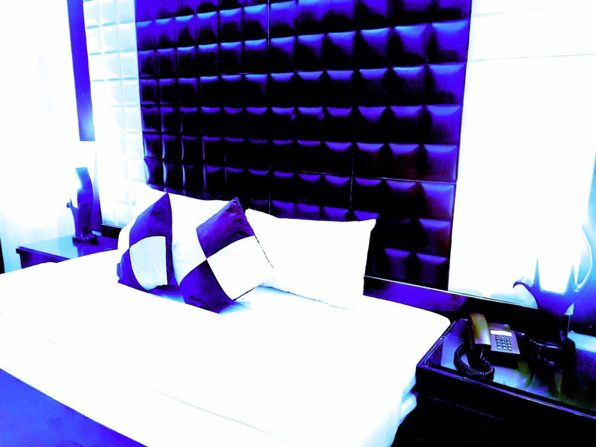 Gulberg Continental Hotel Лахор Экстерьер фото