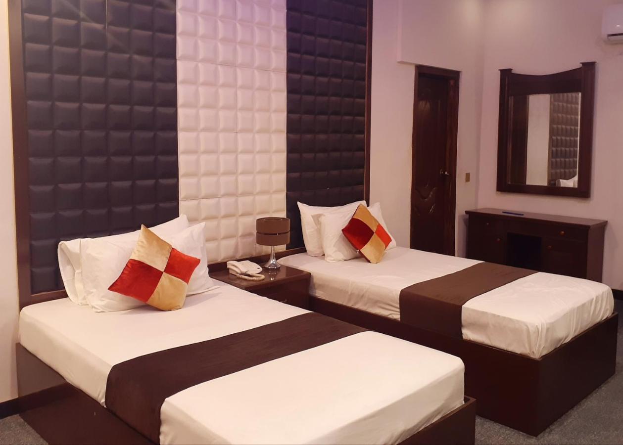 Gulberg Continental Hotel Лахор Экстерьер фото